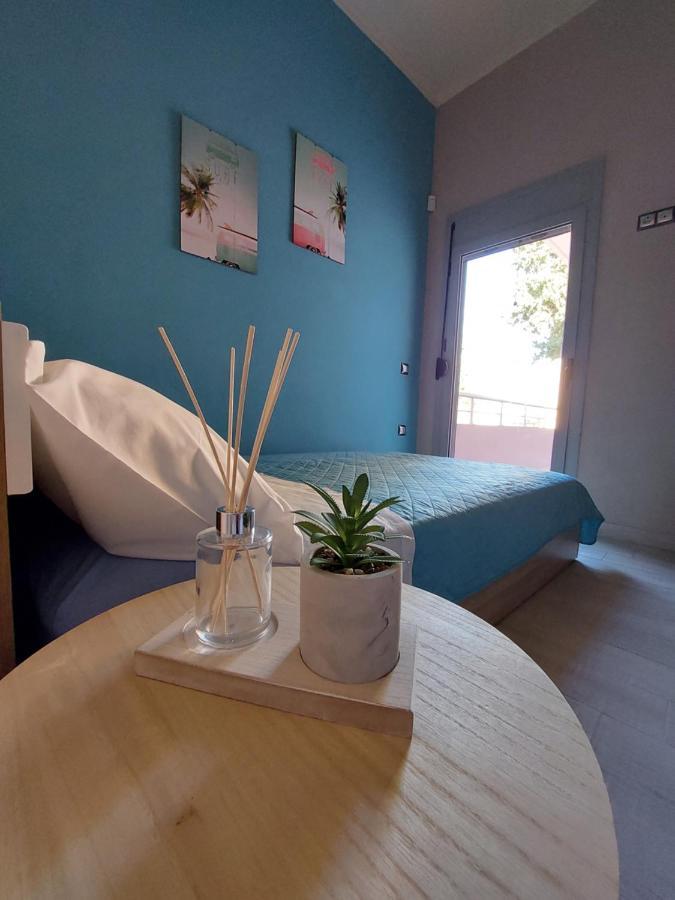 Royal Legend Suite Souda Bagian luar foto
